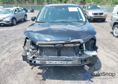 2017 Subaru Forester 2.5I Premium z USA, uszkodzony, nr VIN JF2SJAEC9HH472484